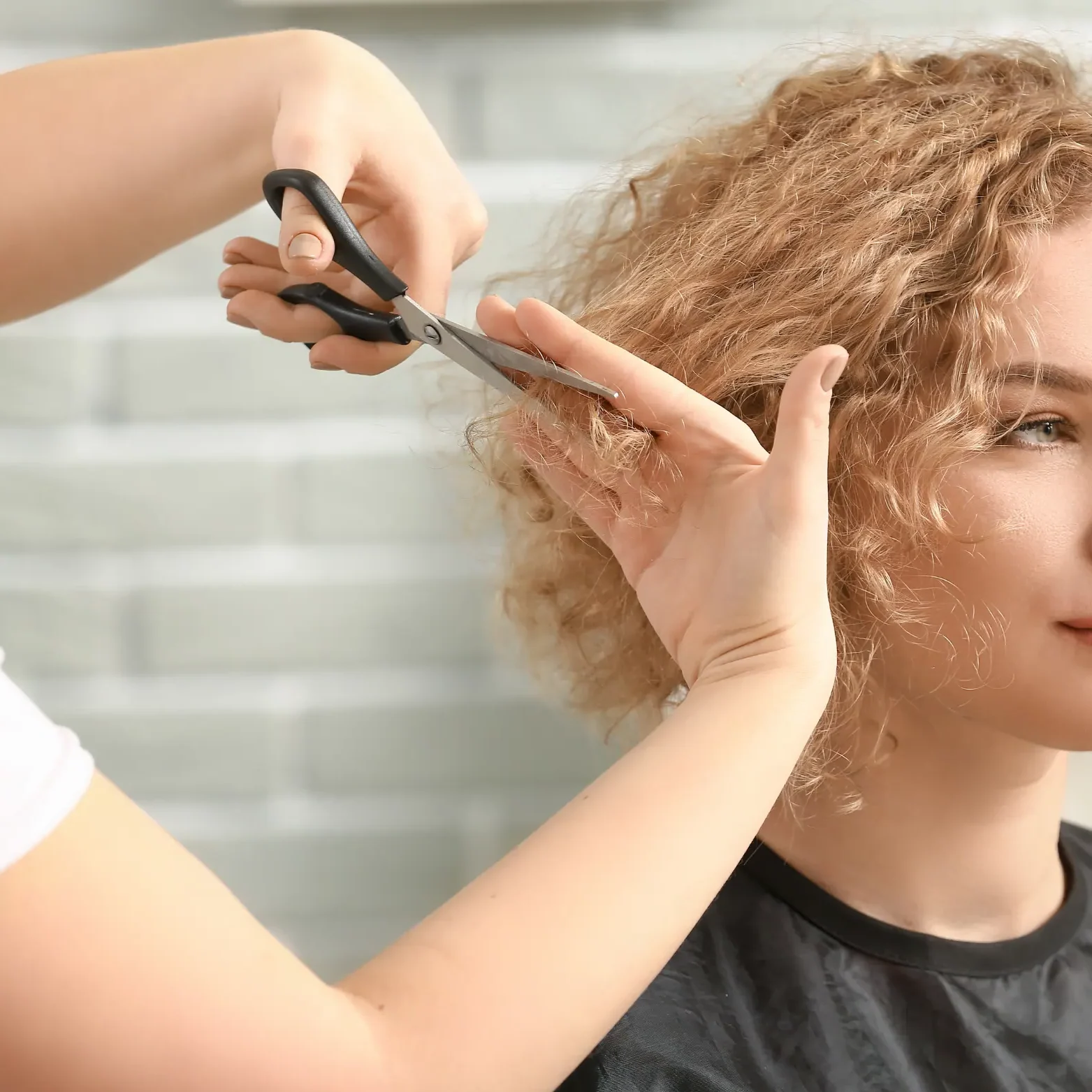 Krullen knippen behandeling